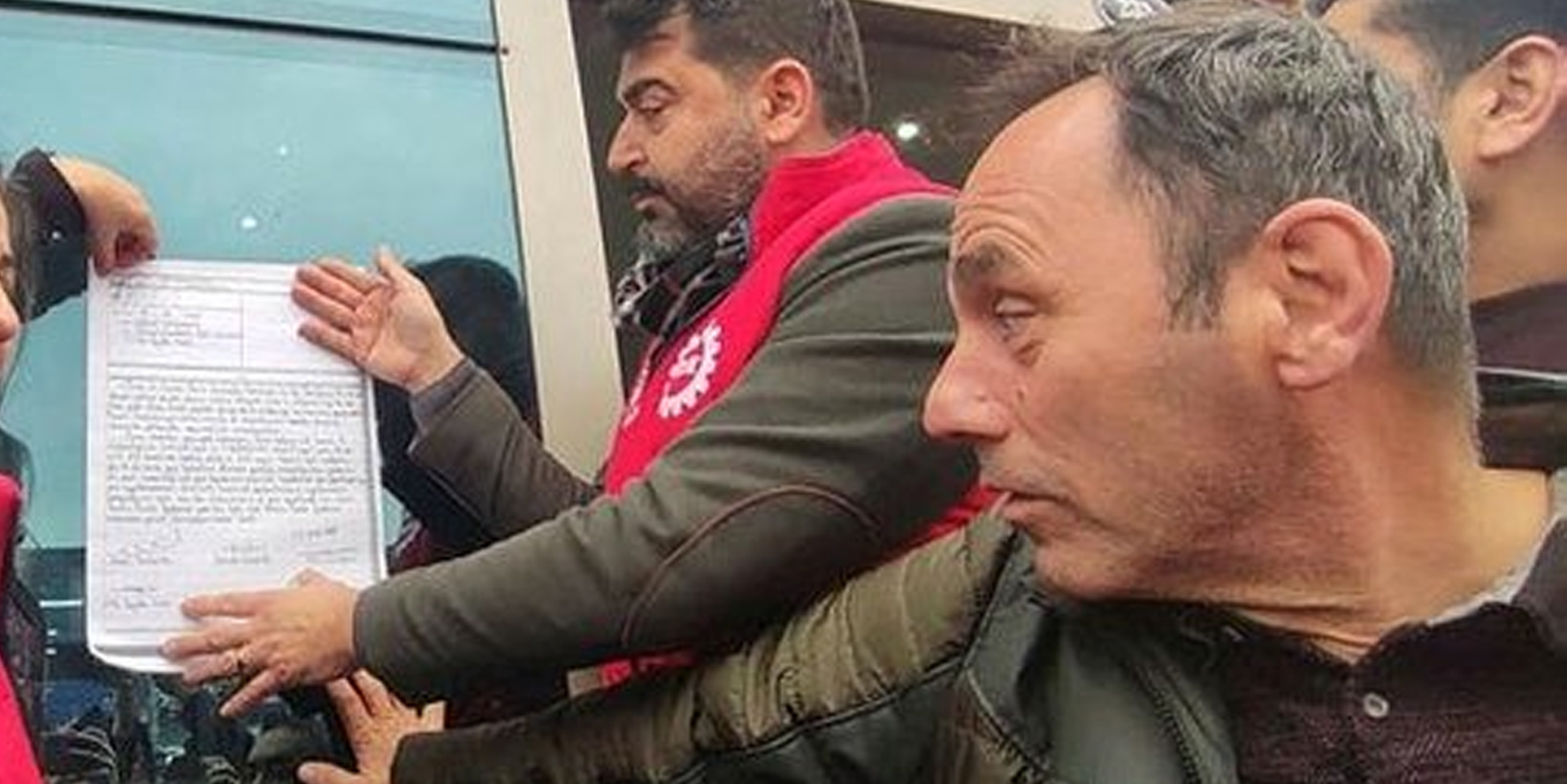 İzmir'de CHP belediyeciliği zulmü! Konak ve Karabağlar Belediyesi’ndeki işçilerden grev kararı!