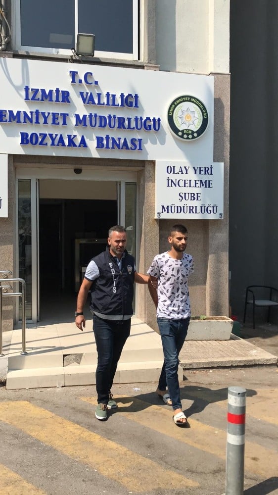 İzmir’de cinayet zanlısı baba ile 2 oğlu tutuklandı 