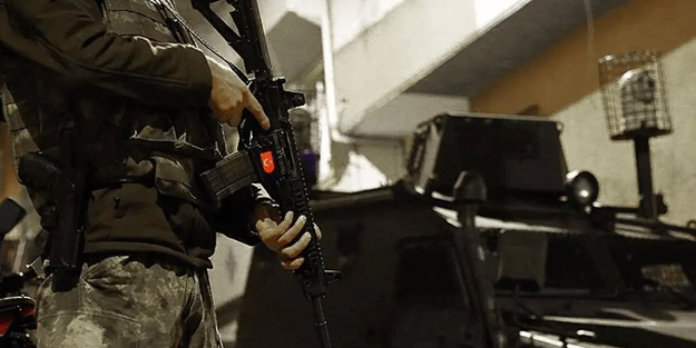 İzmir'de DEAŞ'a operasyon