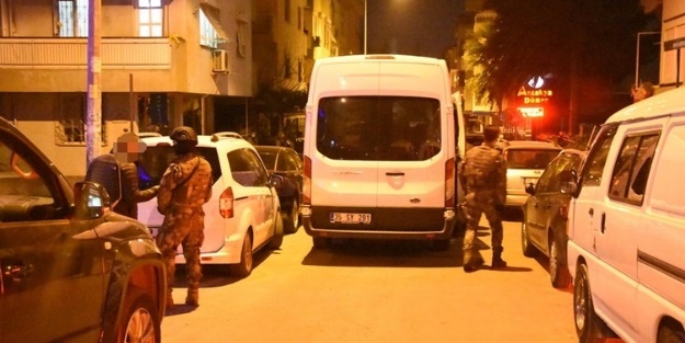 İzmir’de DEAŞ’a Reina Operasyonu