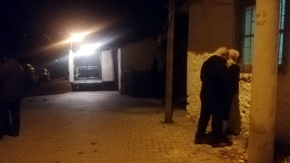 İzmir’de dehşeti yaşatan genç hastaneye yatmaya ikna olmamış 