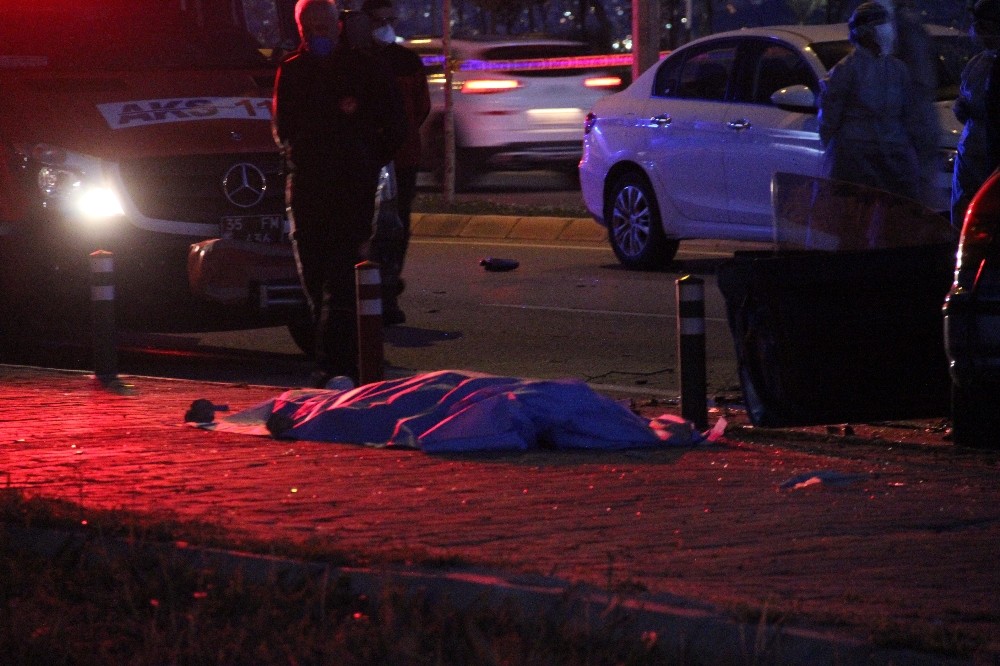İzmir’de feci kaza: 1 ölü, 2 yaralı 