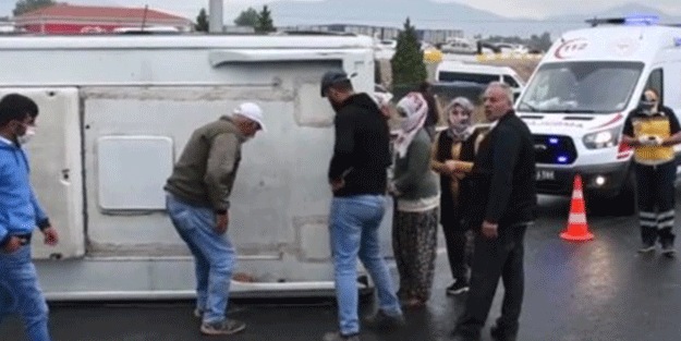 İzmir’de feci kaza! 5 yaralı