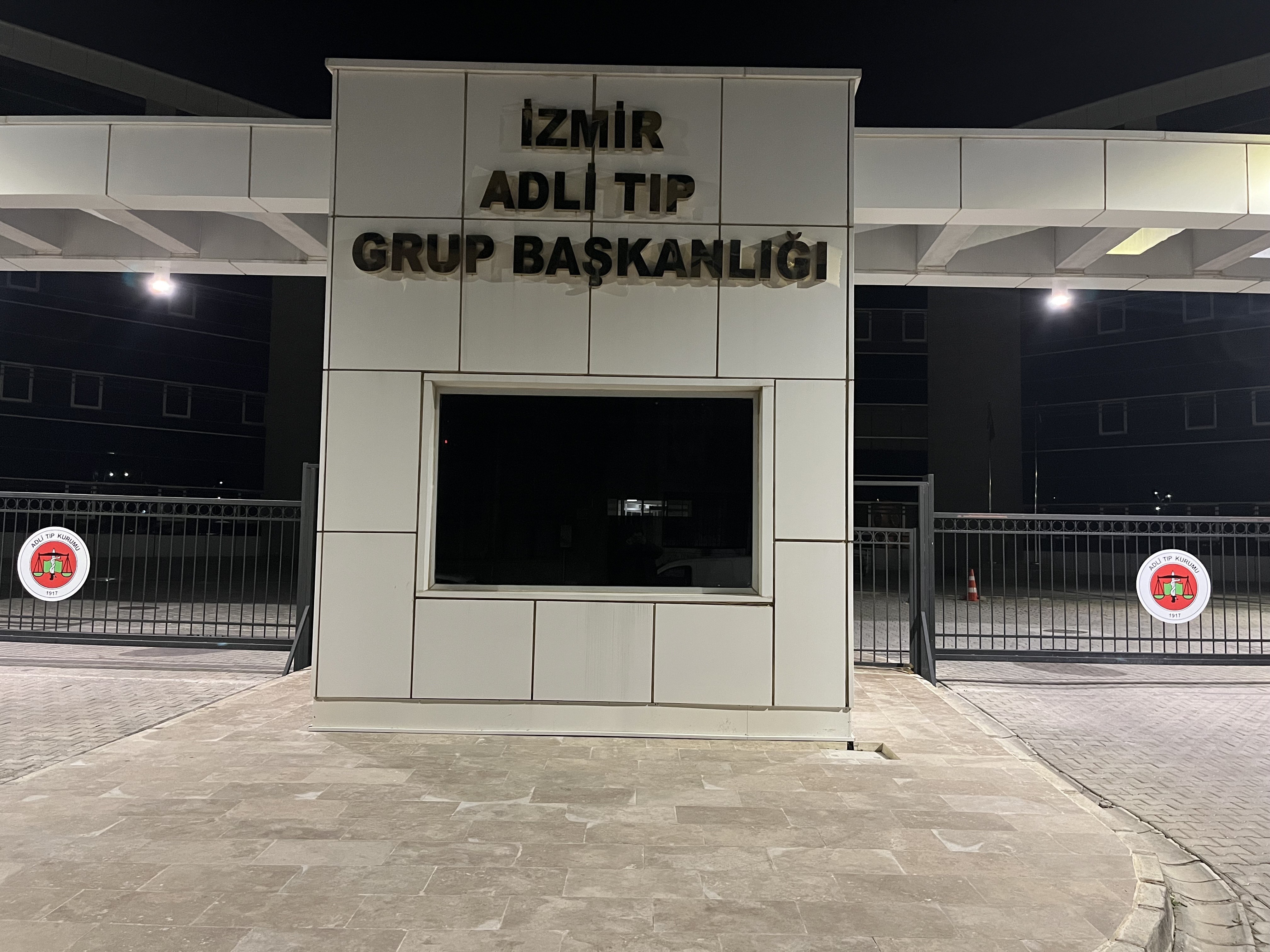 İzmir’de feci ölüm! Raylara düştü, trenin altında kaldı