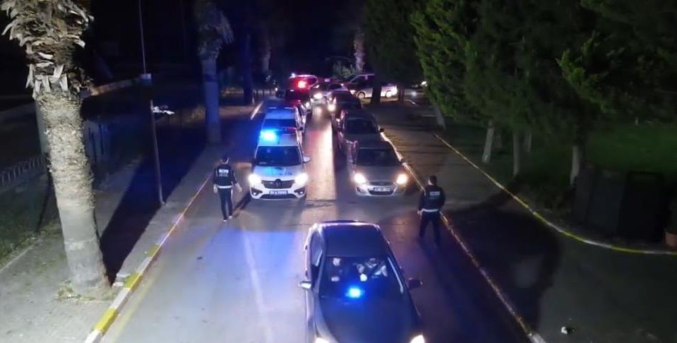 İzmir’de FETÖ operasyonu: 31 gözaltı