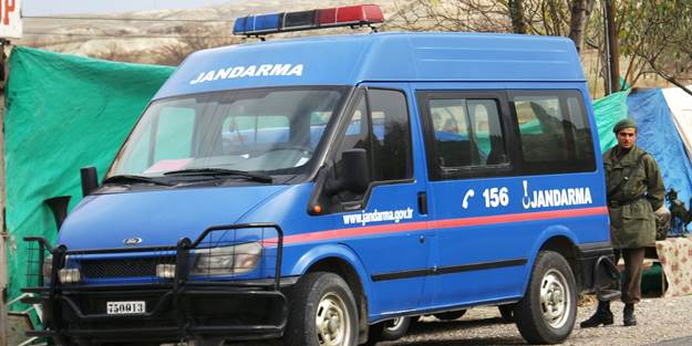 İzmir'de fidye operasyonu düzenlendi