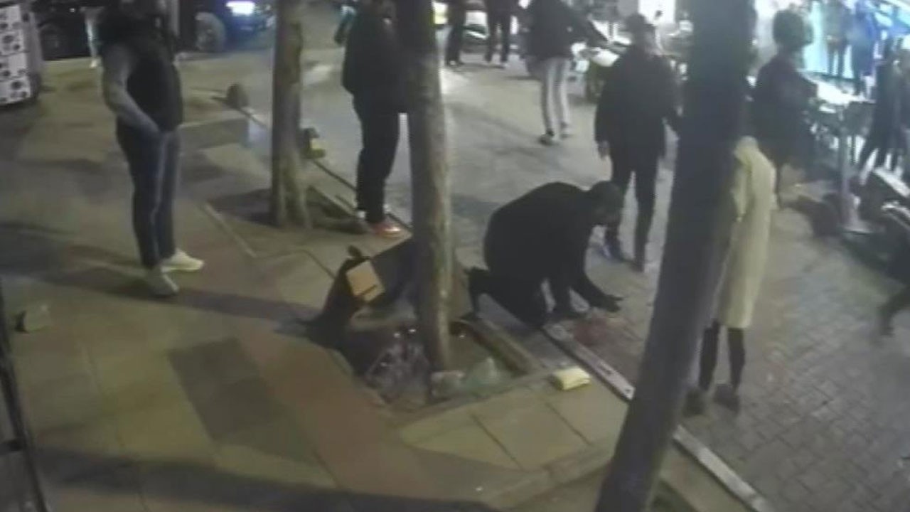 İzmir’de gençler arasında korkunç kavga! 2 yaralı