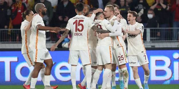 İzmir'de gol düellosu! 90+9'da Gomis ortaya çıktı