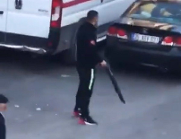 İzmir’de güpegündüz pompalı dehşeti yaşatan şüpheliler yakalandı 