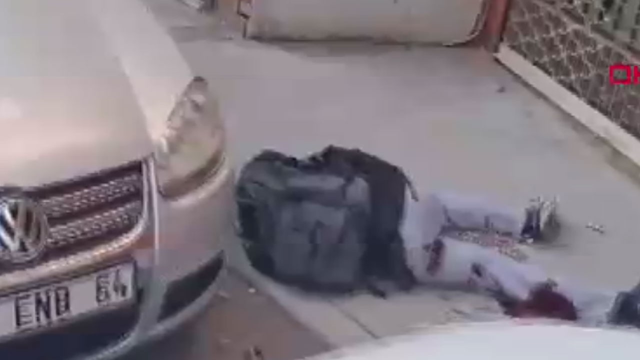 İzmir'de iki polisimizi şehit eden veledin vurulma anları