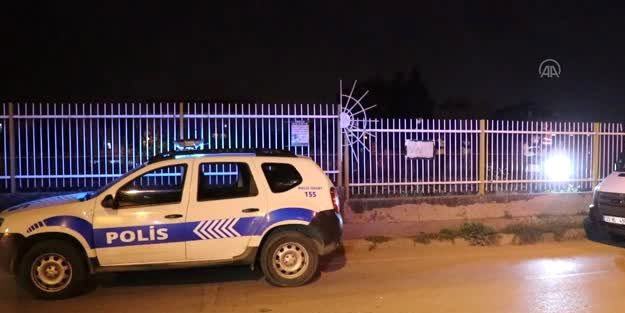 İzmir'de İZBAN treninin çarptığı kişi öldü