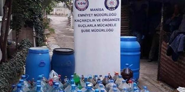 İzmir'de kaçak içki operasyonu! Damıtma sistemi kurmuşlar