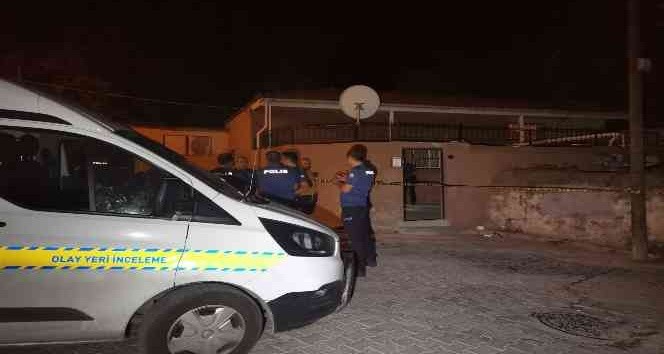 İzmir'de kanser hastası adam taşındığı yeni evinde oğlu tarafından öldürüldü