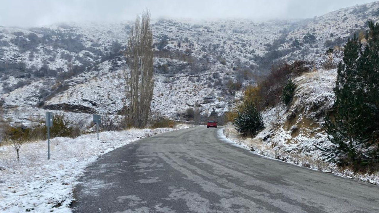 İzmir’de kar sevinci!