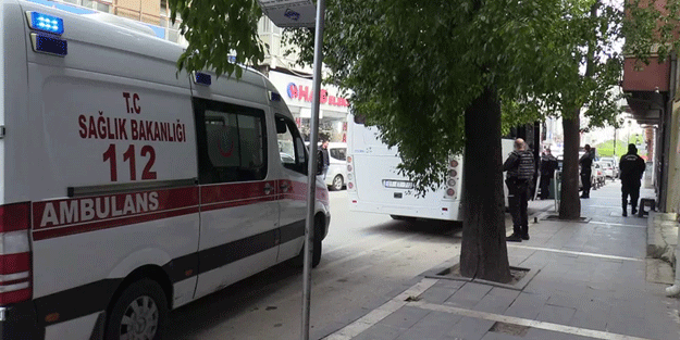 İzmir'de korku dolu anlar! 40 işçi hastaneye kaldırıldı