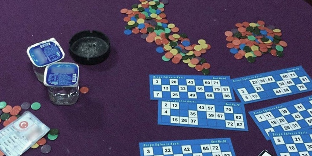 İzmir'de kumarcılara jandarma baskını