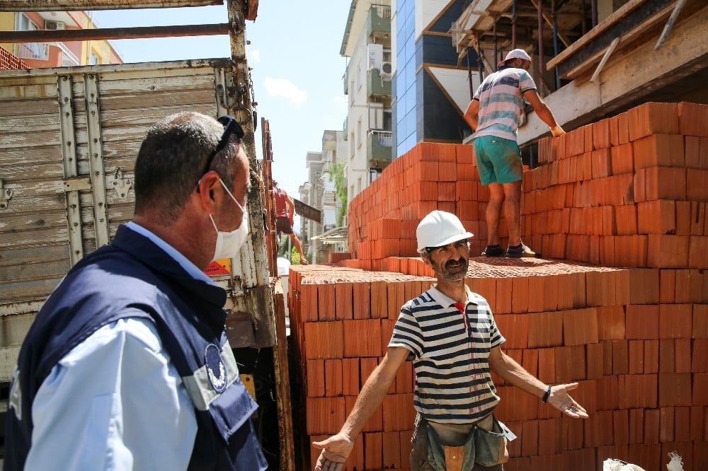 İzmir’de LGS için zabıtalardan gürültü uyarısı 