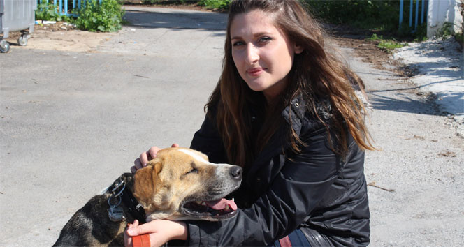 İzmir'de mama karşılığı matematik dersi veriyor