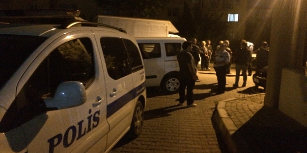 İzmir'de MİT lojmanları önünde patlama