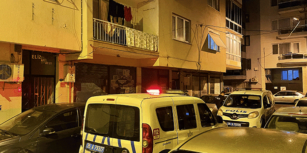 Oğlu tarafından bıçaklanan kadın öldü