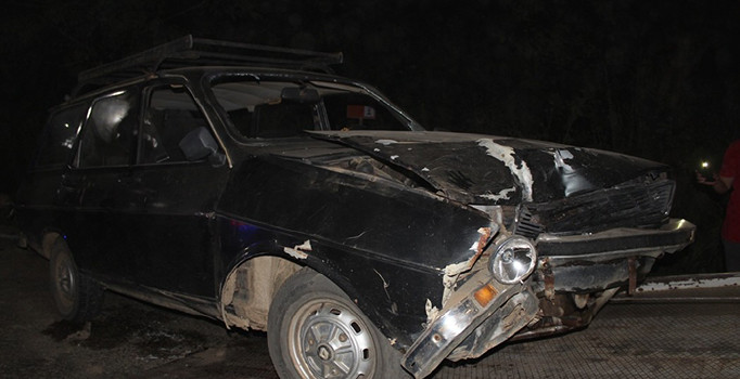 İzmir'de otomobil ile motosiklet çarpıştı: 1 kişi öldü