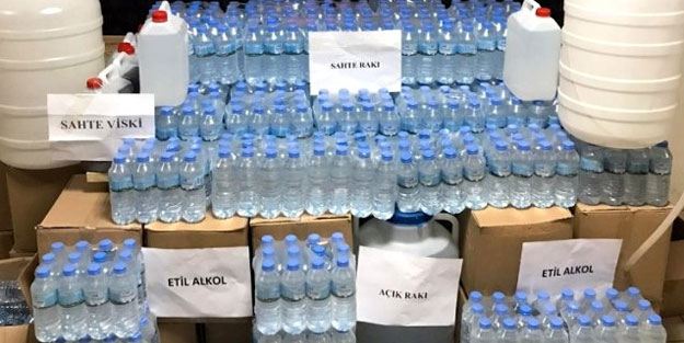 İzmir'de sahte içki operasyonu: 490 litre ele geçirildi