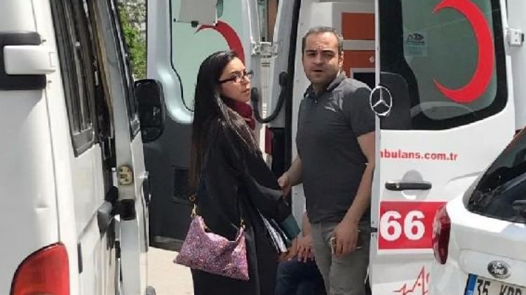 İzmir'de şiddetli geçimsizler ambulansta boşandı!