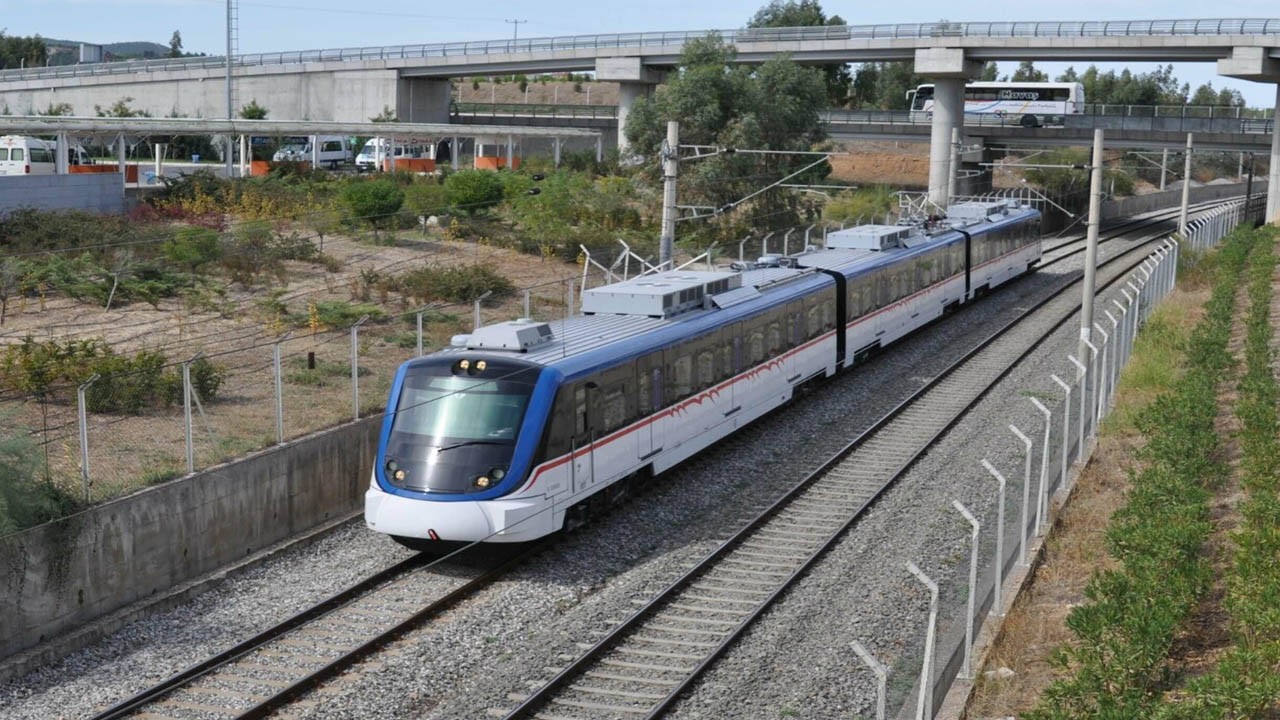 İzmir’de sıfır hizmete zam!