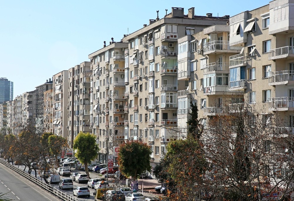 İzmir’de sıklıkla kullanılan panjurlar bilimsel araştırma konusu oldu 