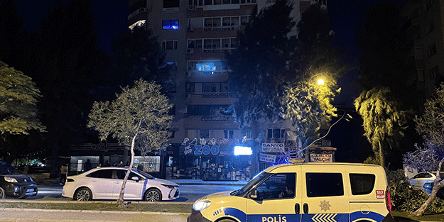 İzmir'de silahlı saldırıya uğrayan kişi öldü