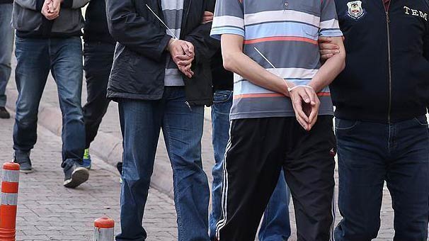İzmir'de tefecilere operasyon! Çok sayıda gözaltı var