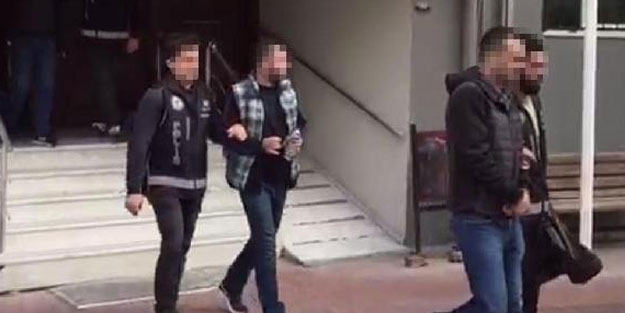 İzmir'de, tefecilik iddiasına 2 tutuklama