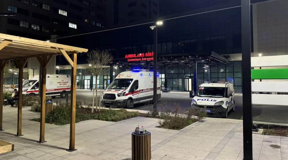 İzmir'de teknede patlama