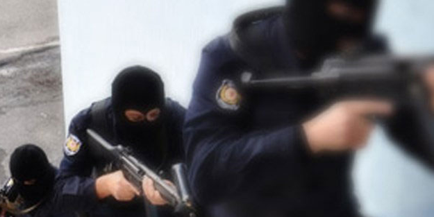İzmir'de terör operasyonu! 13 kişi gözaltında