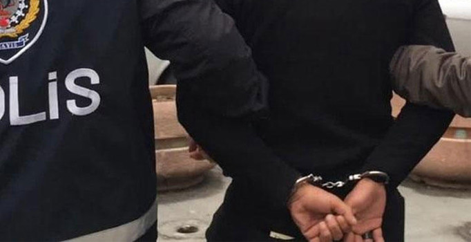 İzmir'de terör örgütü PKK operasyonu: 21 gözaltı