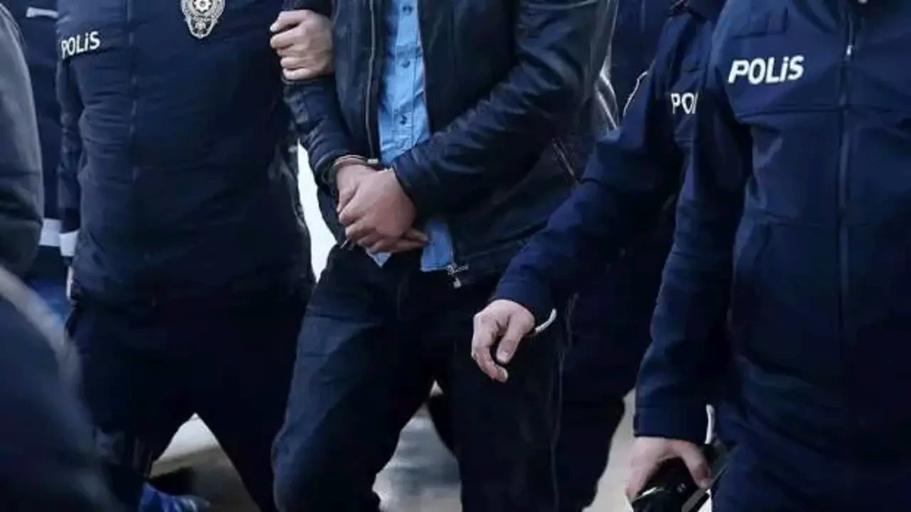 İzmir'de terörist avı: 40 kişi yakalandı!