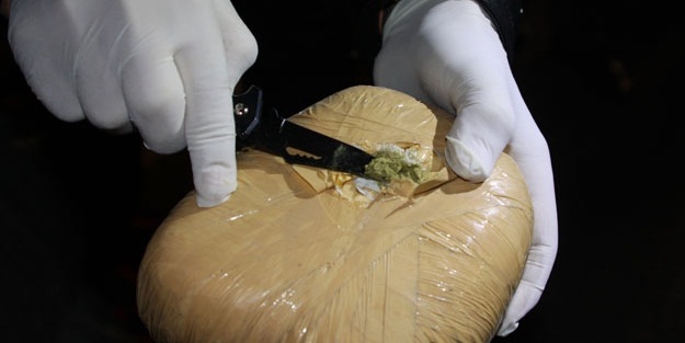 İzmir'de uyuşturucu operasyonu