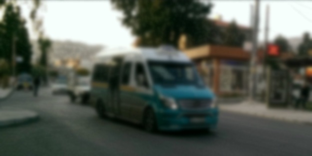 İzmir’de vahşet! Minibüsten indirdikleri genci bıçaklayarak öldürdüler!