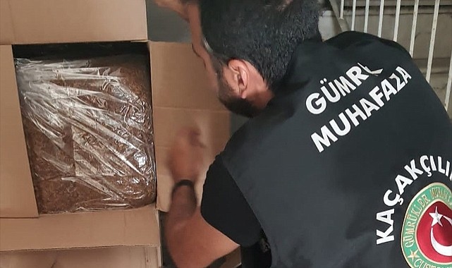 İzmir’de yasa dışı sigara üreticilerine baskın