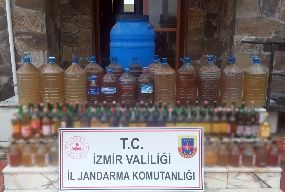 İzmir’de yılbaşı öncesi kaçak şarap operasyonu 