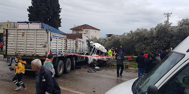 İzmir'deki feci kazada ölü sayısı arttı