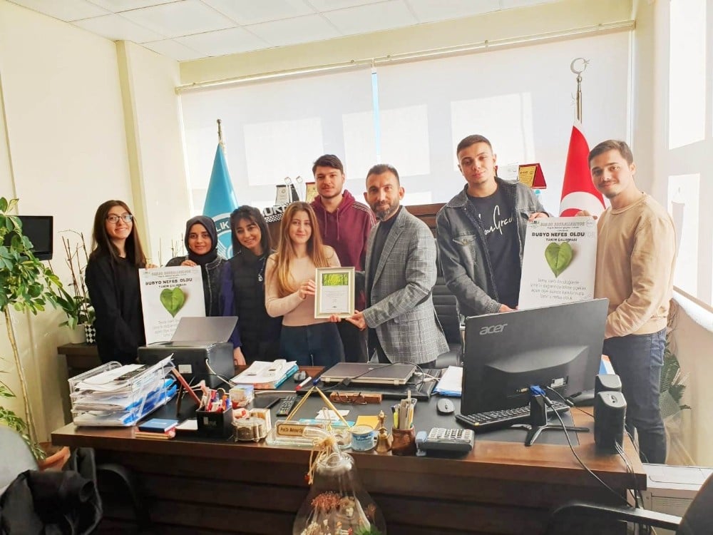 İzmir’in dağlarını Burhaniyeli gençler yeşillendirecek 