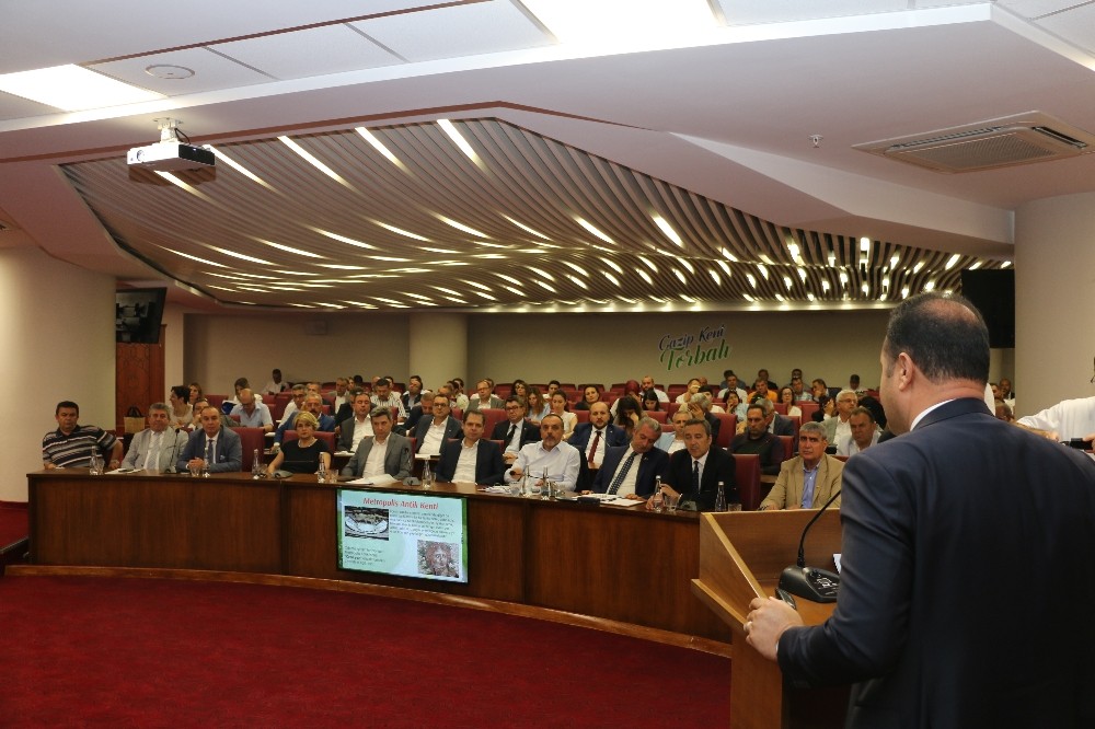 İzmir’in sorunları Torbalı’da masaya yatırıldı 