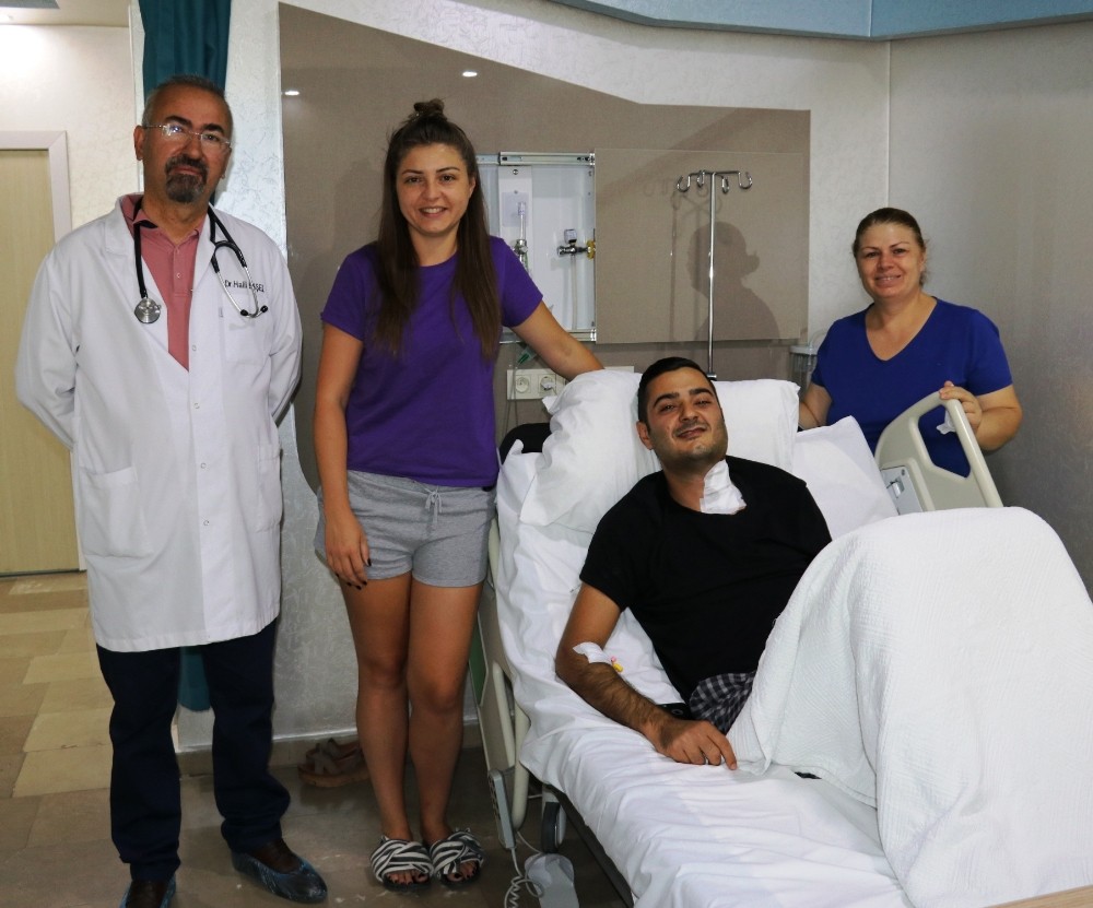 İzmirli hasta Van’da sağlığına kavuştu 