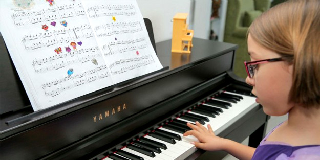 İzmirli Mozart dünya birincisi oldu