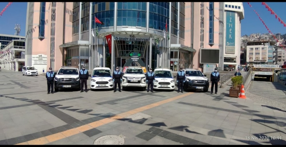 İzmit Belediyesi evlerinden çıkamayan vatandaşlar için hizmette 