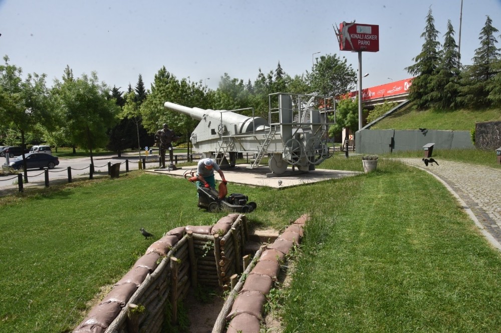 İzmit Belediyesi parkları çocuklar için hazırlıyor 