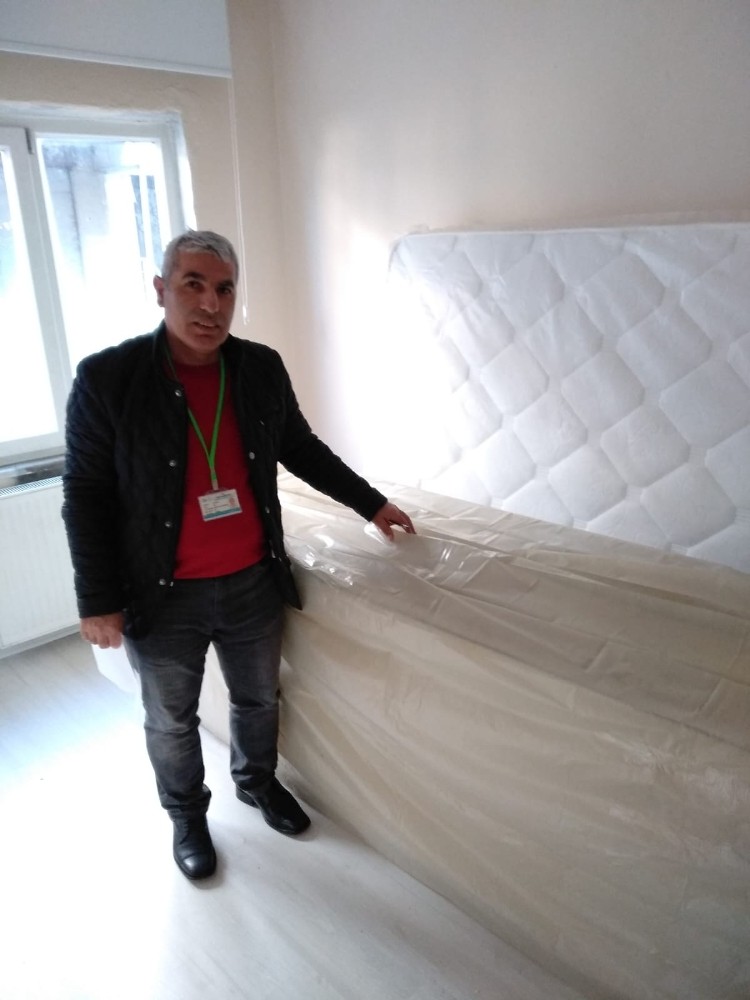 İzmit Belediyesi’nden yangın mağduru aileye yardım eli 