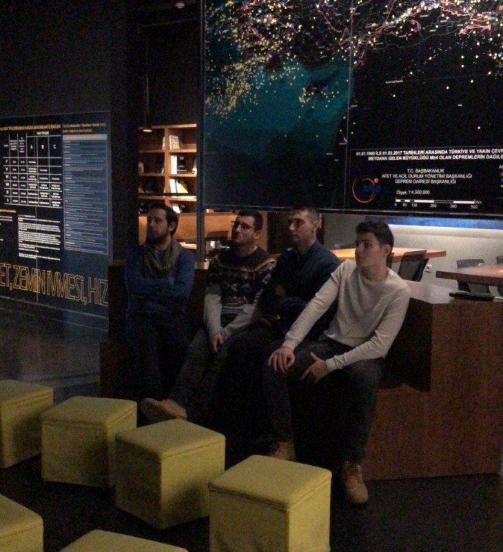 İzmit Deprem Müzesine ziyaretçi akını 