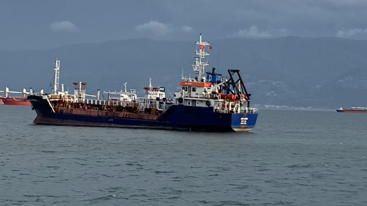 İzmit Körfezi'nde gemi yoğunluğu